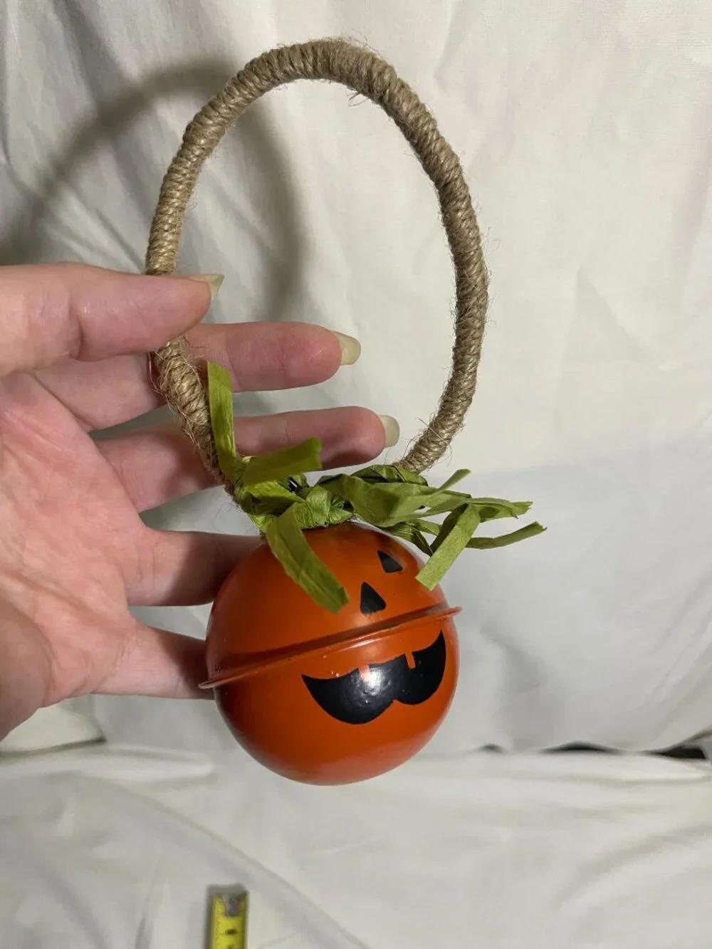 Metal Jack O Lantern Pumpkin Bell Hanging Ornament Jute Handle Halloween Decor